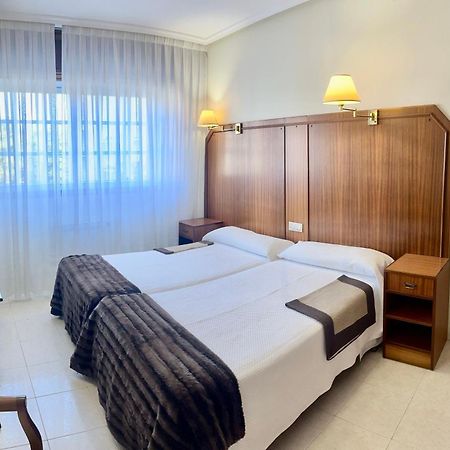 Hostal La Cubana Карбаллино Экстерьер фото
